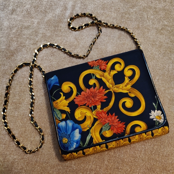 Stuart Weitzman Baroque Print Bag / clutch with braided Metal Chain Strap - Picture 1 of 12